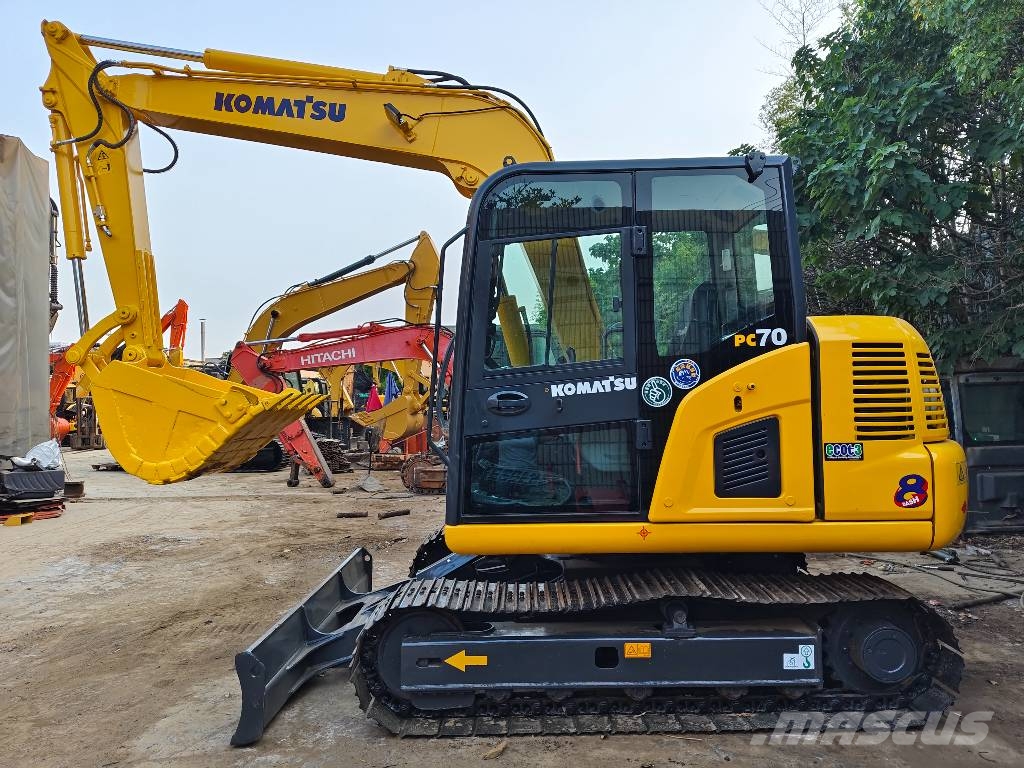 Komatsu PC70 小型挖土機/掘鑿機<7t(小型挖掘機)