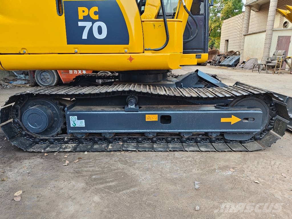 Komatsu PC70 小型挖土機/掘鑿機<7t(小型挖掘機)