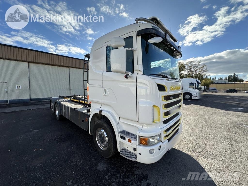 Scania R440LB6X2*4HNB Camiones polibrazo
