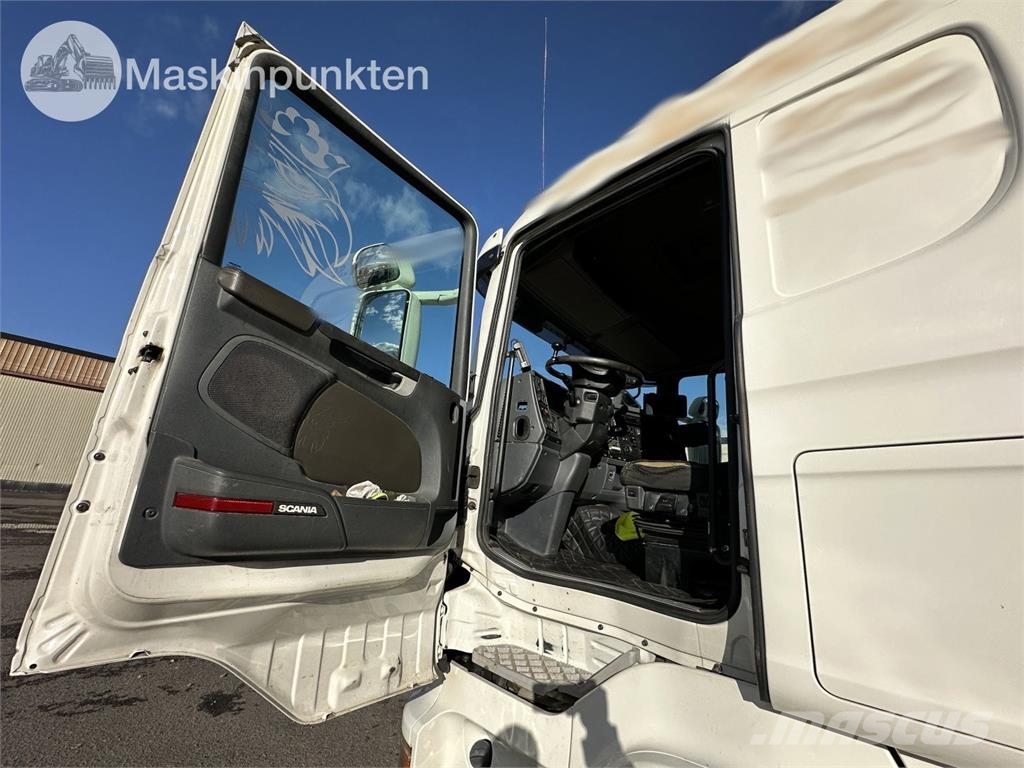 Scania R440LB6X2*4HNB Camiones polibrazo