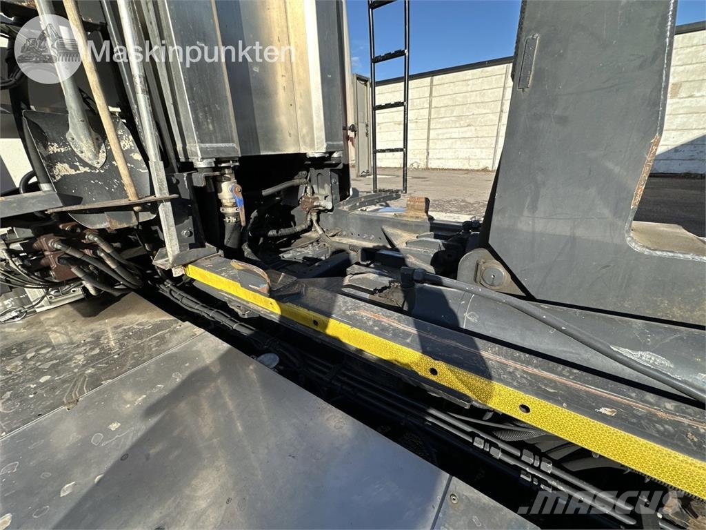 Scania R440LB6X2*4HNB Camiones polibrazo