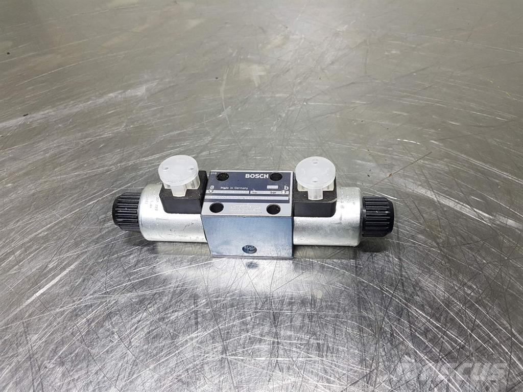Bosch 081WV06P1V1004-0810091212-NG6 4/3 Valve 24V Hydraulika