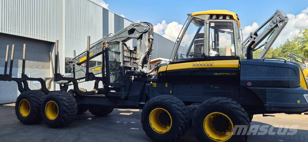 Ponsse Buffalo 8W Forwarders