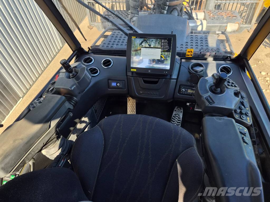 Ponsse Buffalo 8W Forwarders