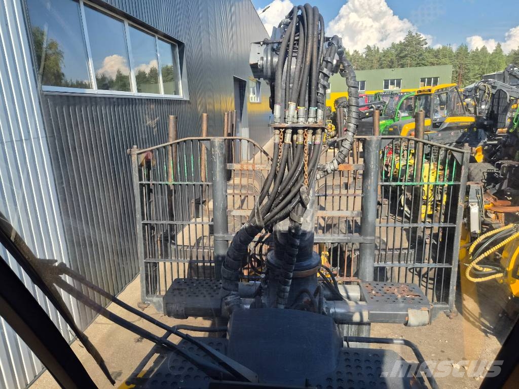 Ponsse Buffalo 8W Forwarders