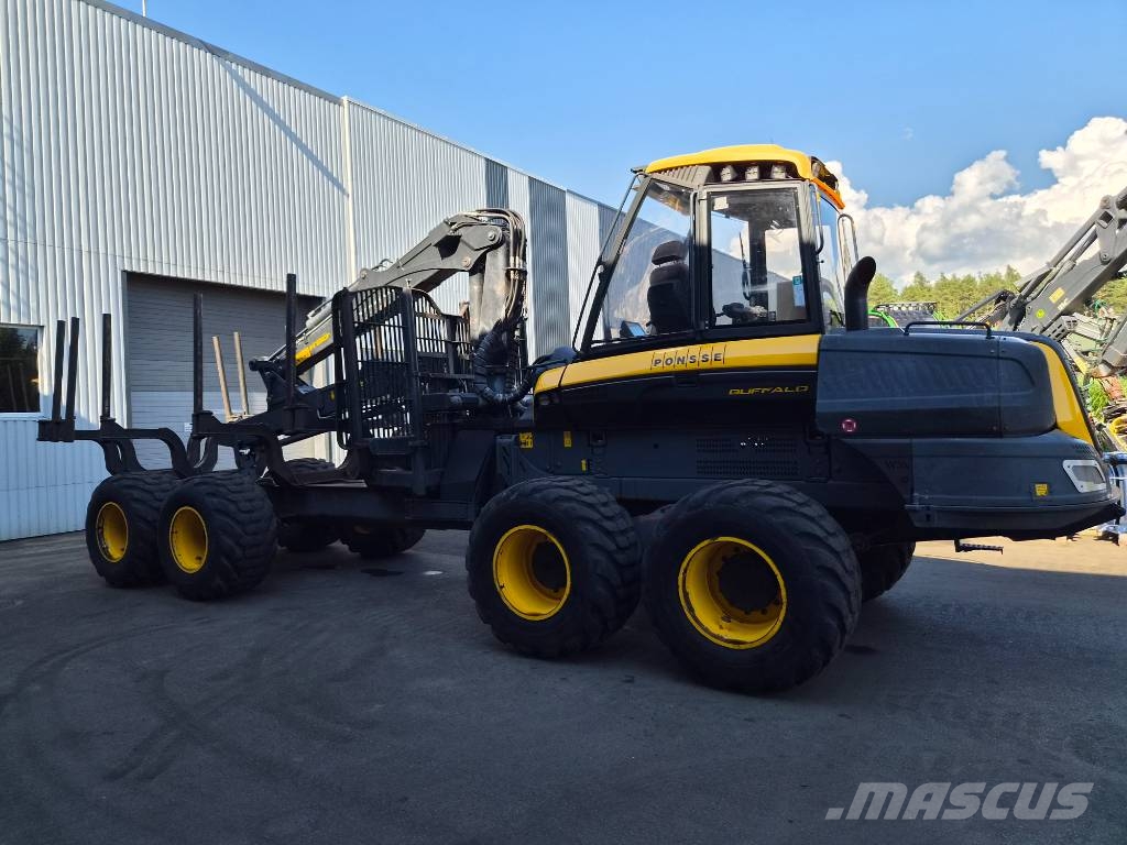 Ponsse Buffalo 8W Forwarders