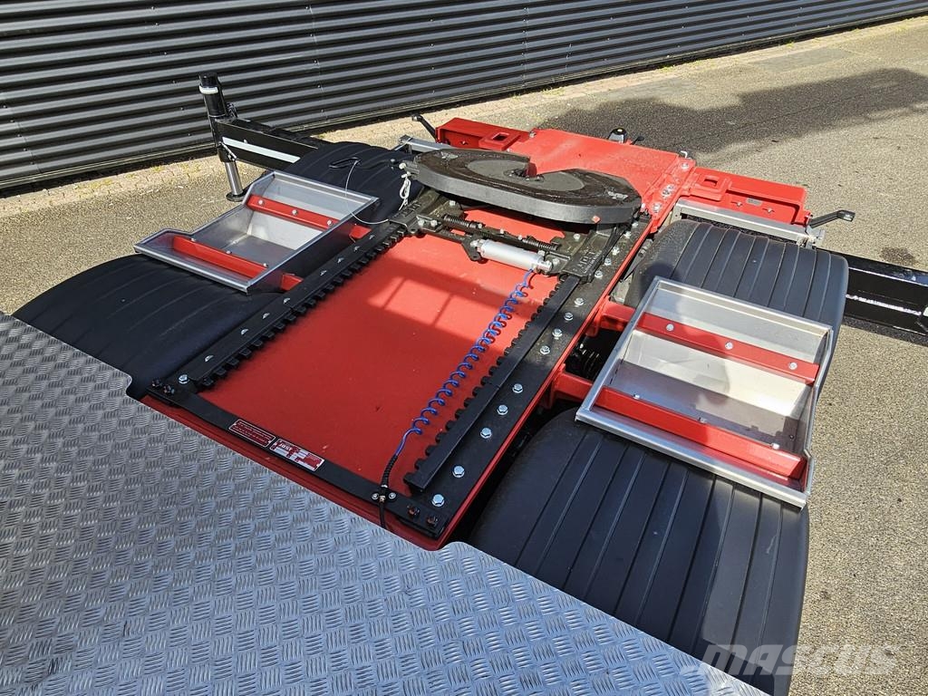 Scania R590 V8 8x2 / HMF 9520 CRANE - JIB - WINCH / TRACT Camiones grúa