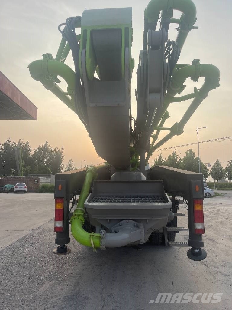 Zoomlion中联重科 52X-6RZ Betono siurbliai