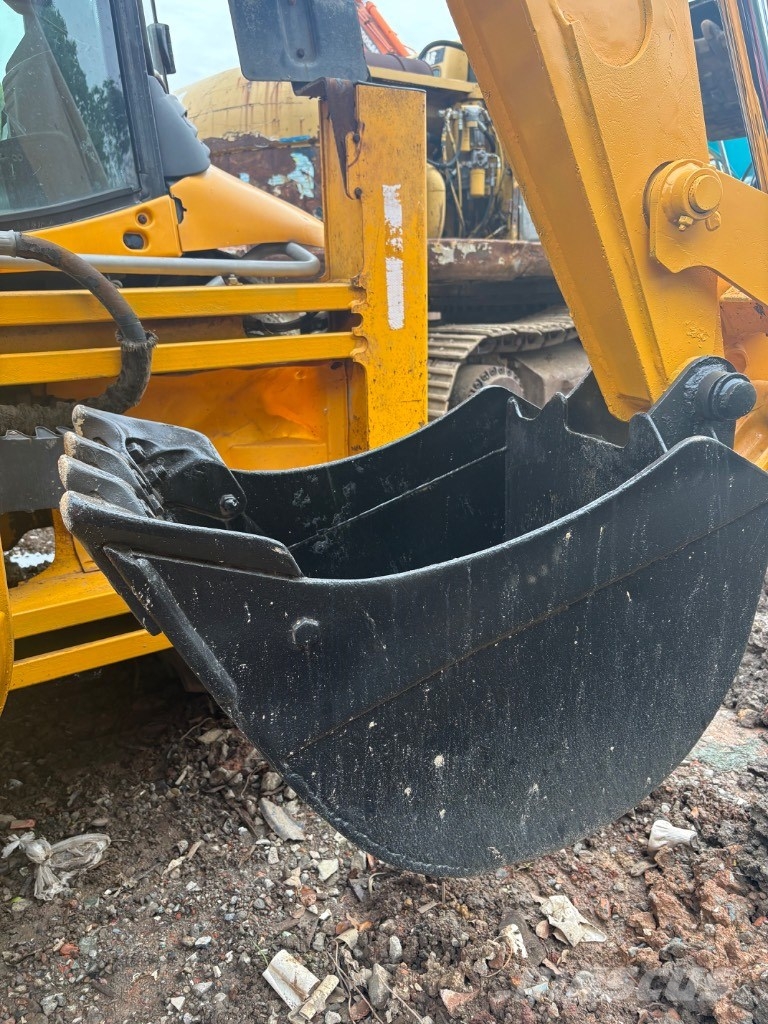 JCB 3 CX Koparko-ładowarki