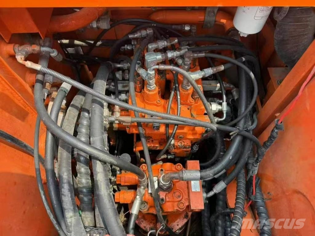 Doosan 150 W-7 Gravemaskiner på hjul