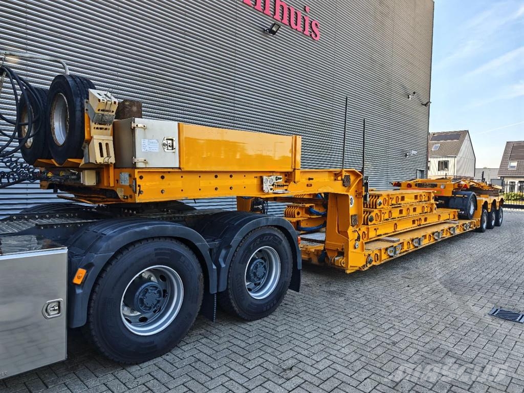 Faymonville STBZ-3VA Dolly D-1 Diepladers