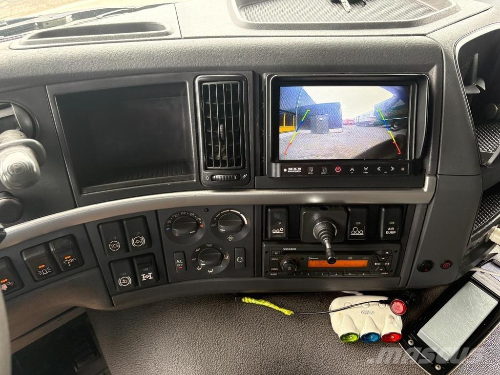 Volvo FM 460 EEV + HMF 2200-- 3X EXT. + REMOTE + HOOK AR Treileri ar āķi