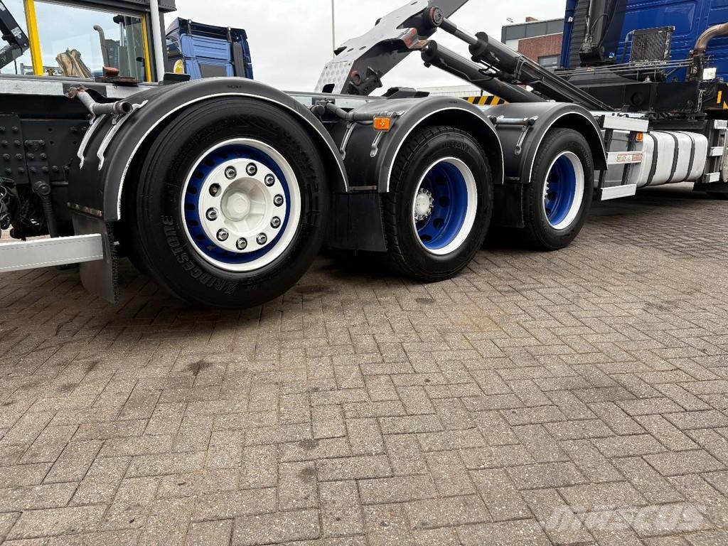 Volvo FM 460 EEV + HMF 2200-- 3X EXT. + REMOTE + HOOK AR Treileri ar āķi