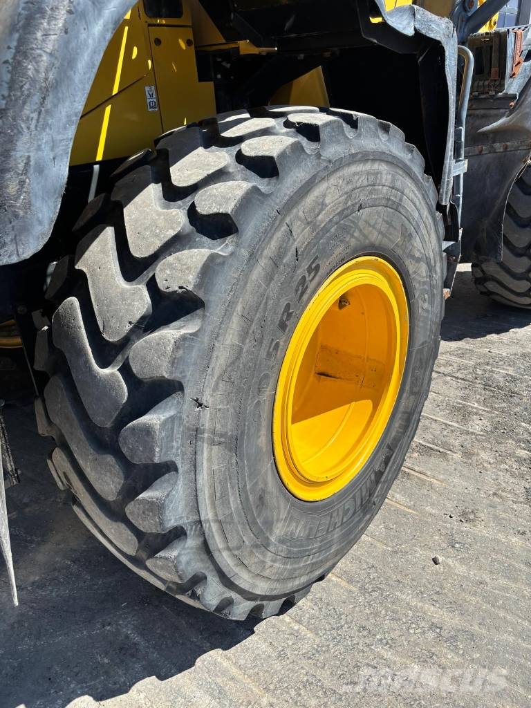 Komatsu WA 200-8 Radlader