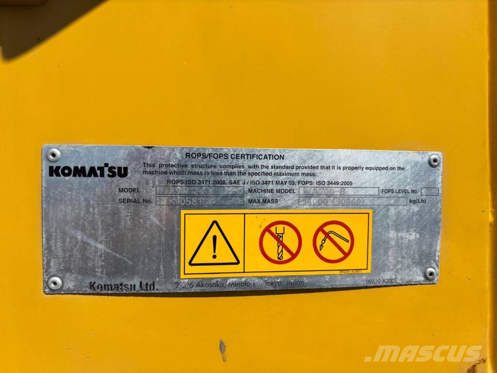 Komatsu WA 200-8 Radlader