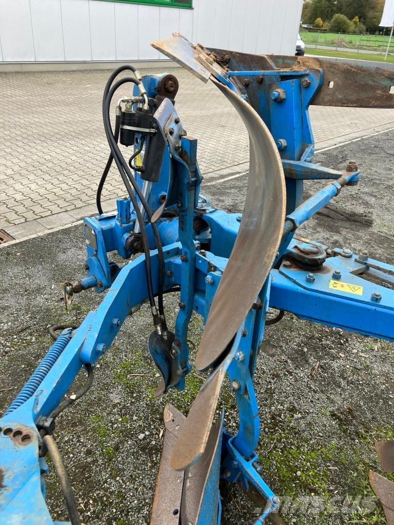 Lemken EurOpal 7-4 Pflüge