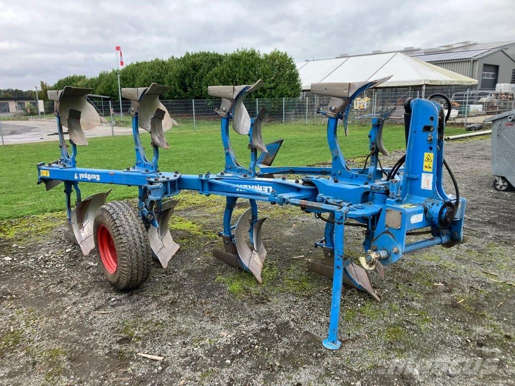 Lemken EurOpal 7-4 Pflüge