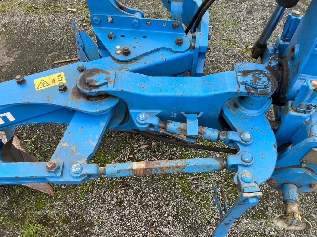 Lemken EurOpal 7-4 Pflüge