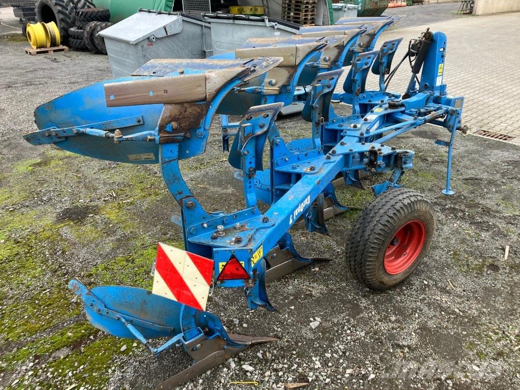 Lemken EurOpal 7-4 Pflüge