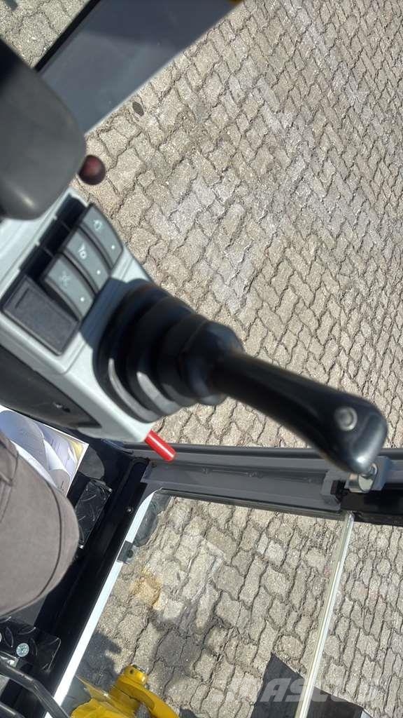Wacker Neuson ET16 0 حفارات صغيرة أقل من 7 طن (حفارات صغيرة)