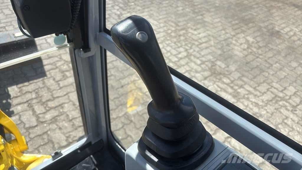 Wacker Neuson ET16 0 حفارات صغيرة أقل من 7 طن (حفارات صغيرة)