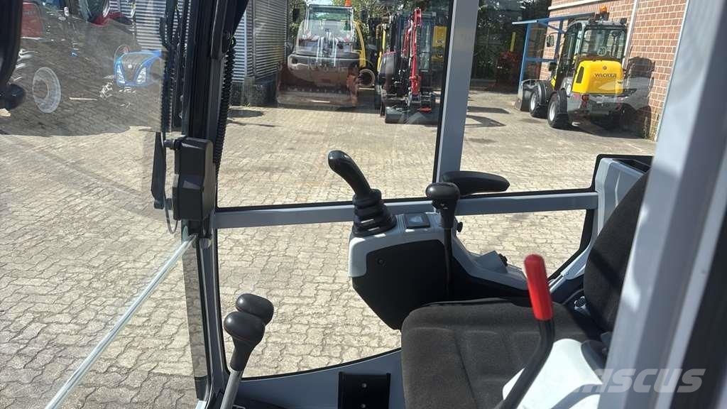 Wacker Neuson ET16 0 Minibagger < 7t