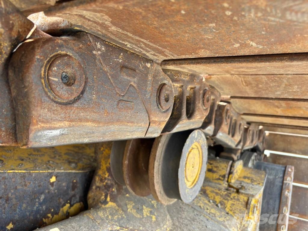 Komatsu D 71 PXi-24EO RIPPER GPS Buldožeri guseničari