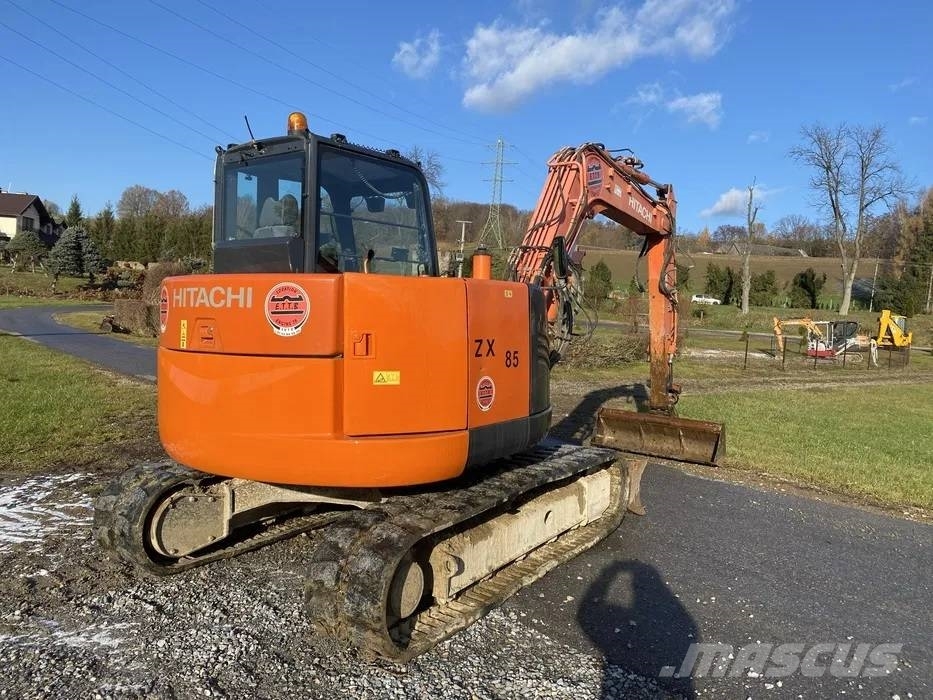Hitachi ZX 85 US-3 中型挖掘机