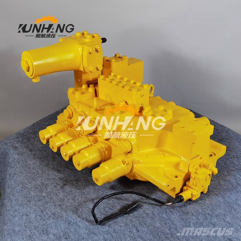 Komatsu PC500LC-10 main valve 723-48-33100 723-40-74400 Hidráulicos