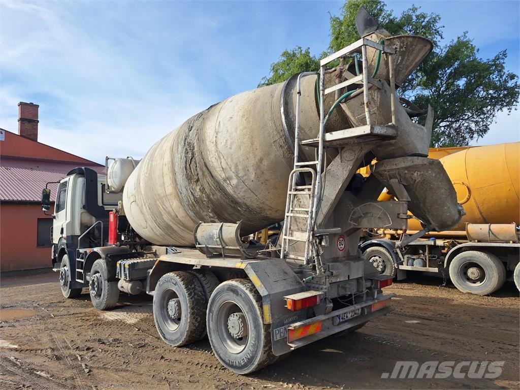 DAF FAD CF 85.430 8X4 Chassis met cabine