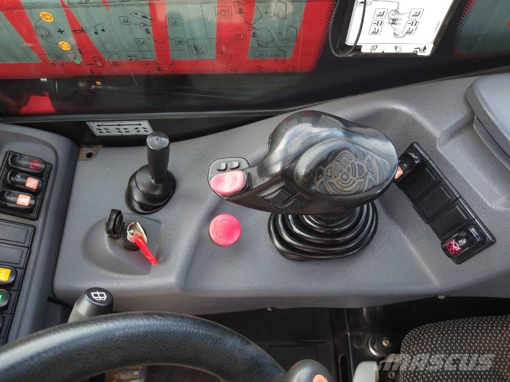 Manitou MT 625 H Comfort (770) 텔러 핸들러