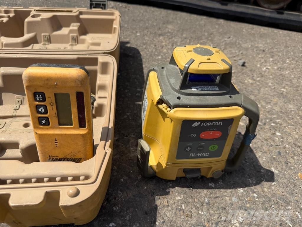 CAT 259D SMART Angle DOZER BLADE (3D LASER PREP) + LOA لوادر انزلاقية التوجيه
