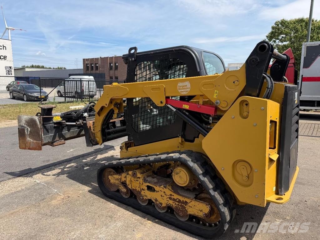 CAT 259D SMART Angle DOZER BLADE (3D LASER PREP) + LOA لوادر انزلاقية التوجيه