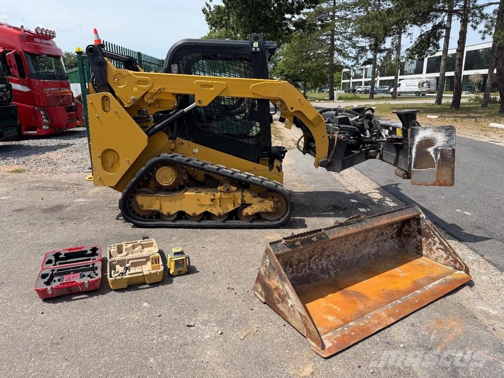 CAT 259D SMART Angle DOZER BLADE (3D LASER PREP) + LOA لوادر انزلاقية التوجيه