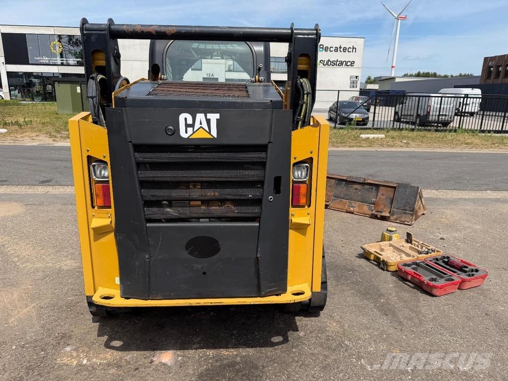 CAT 259D SMART Angle DOZER BLADE (3D LASER PREP) + LOA لوادر انزلاقية التوجيه