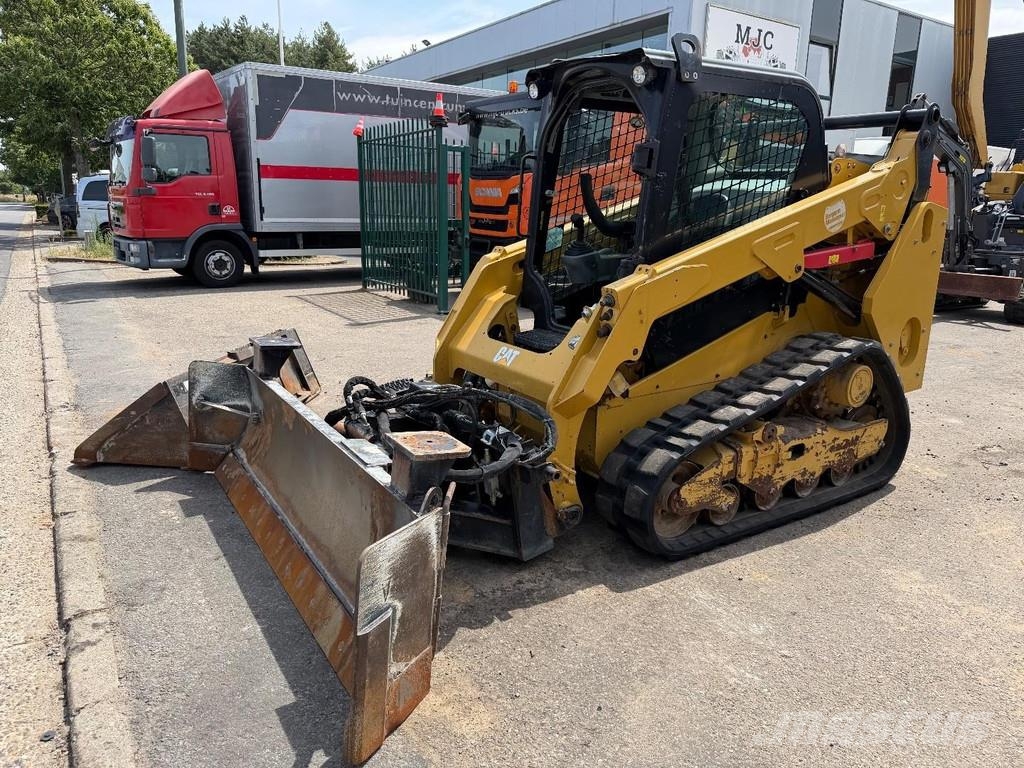CAT 259D SMART Angle DOZER BLADE (3D LASER PREP) + LOA لوادر انزلاقية التوجيه