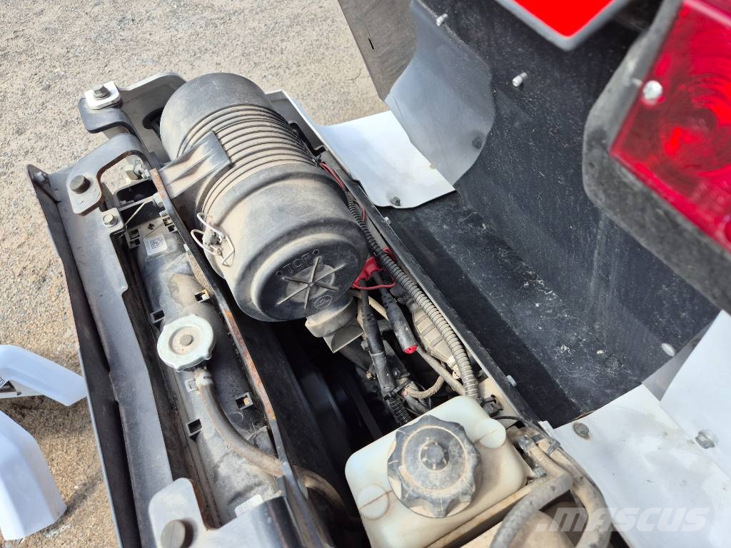 Bobcat L 28 Μίνι φορτωτές