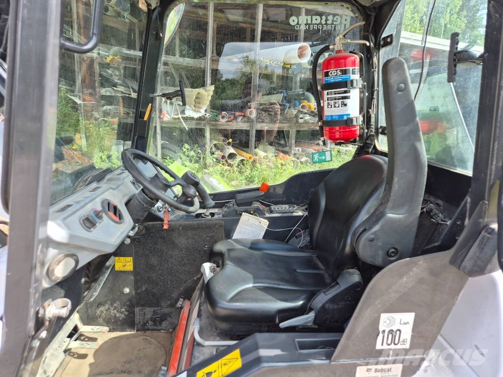 Bobcat L 28 Μίνι φορτωτές