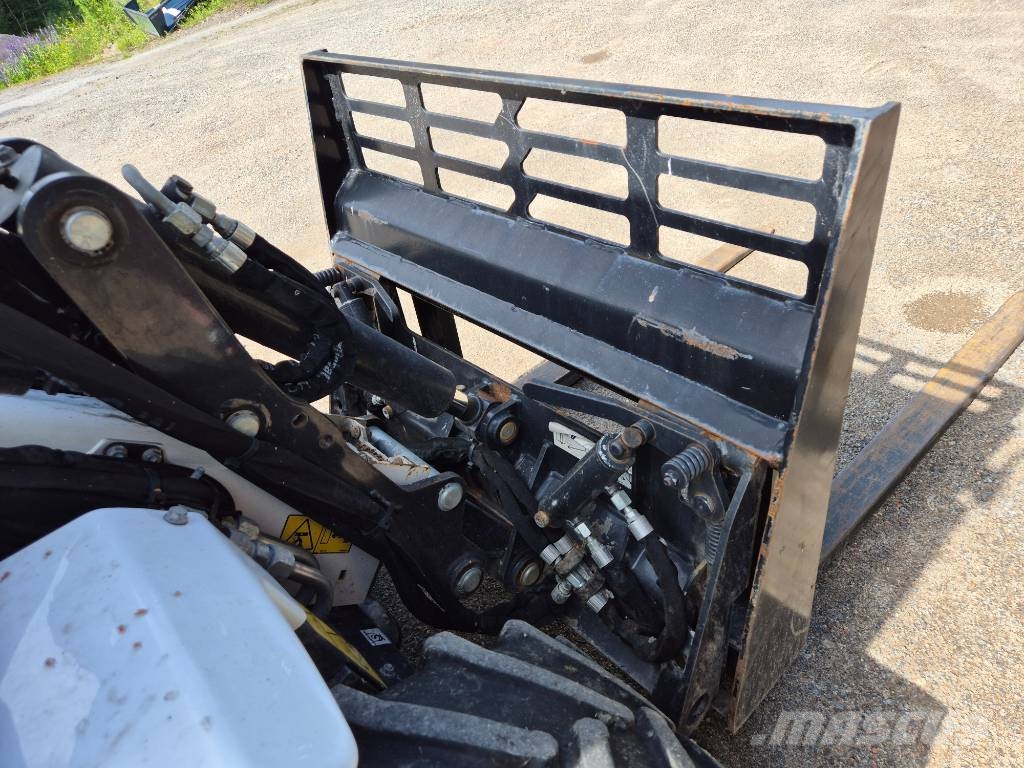 Bobcat L 28 Μίνι φορτωτές