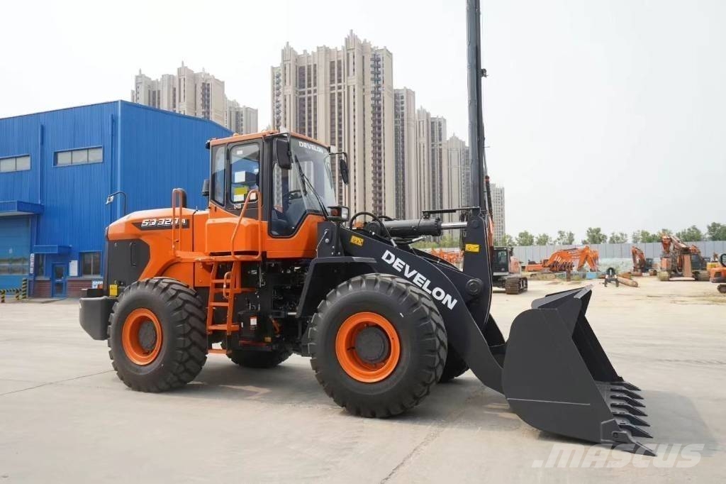 Develon SD 320 휠로우더