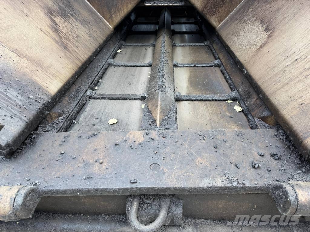 Dynapac F121-4W (VB 805 TV) Asphalt pavers