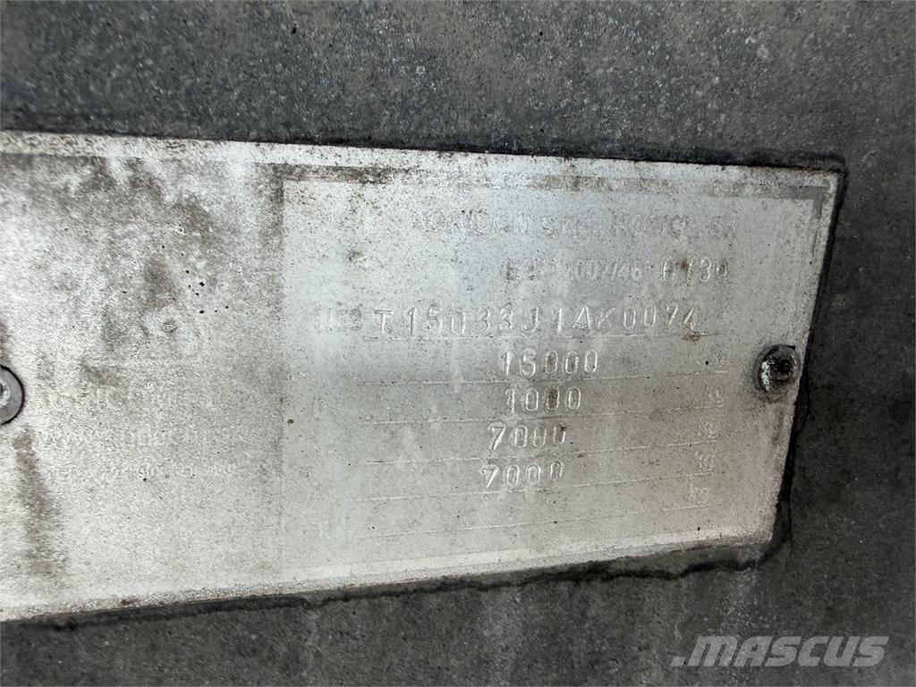 Mercedes-Benz Actros VIN 424 + 074 Další