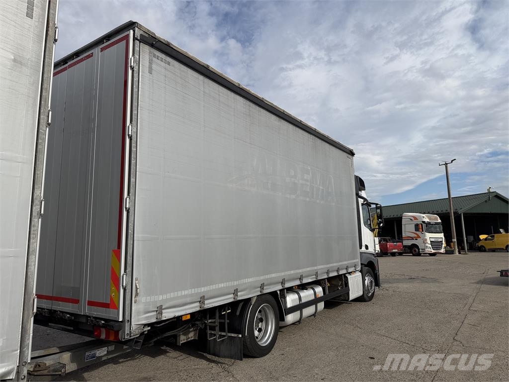 Mercedes-Benz Actros VIN 424 + 074 Další