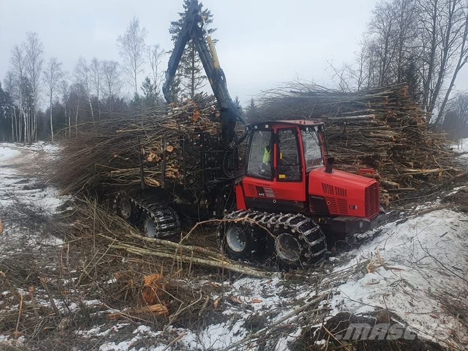 Komatsu 845 Μεταφορείς ξυλείας