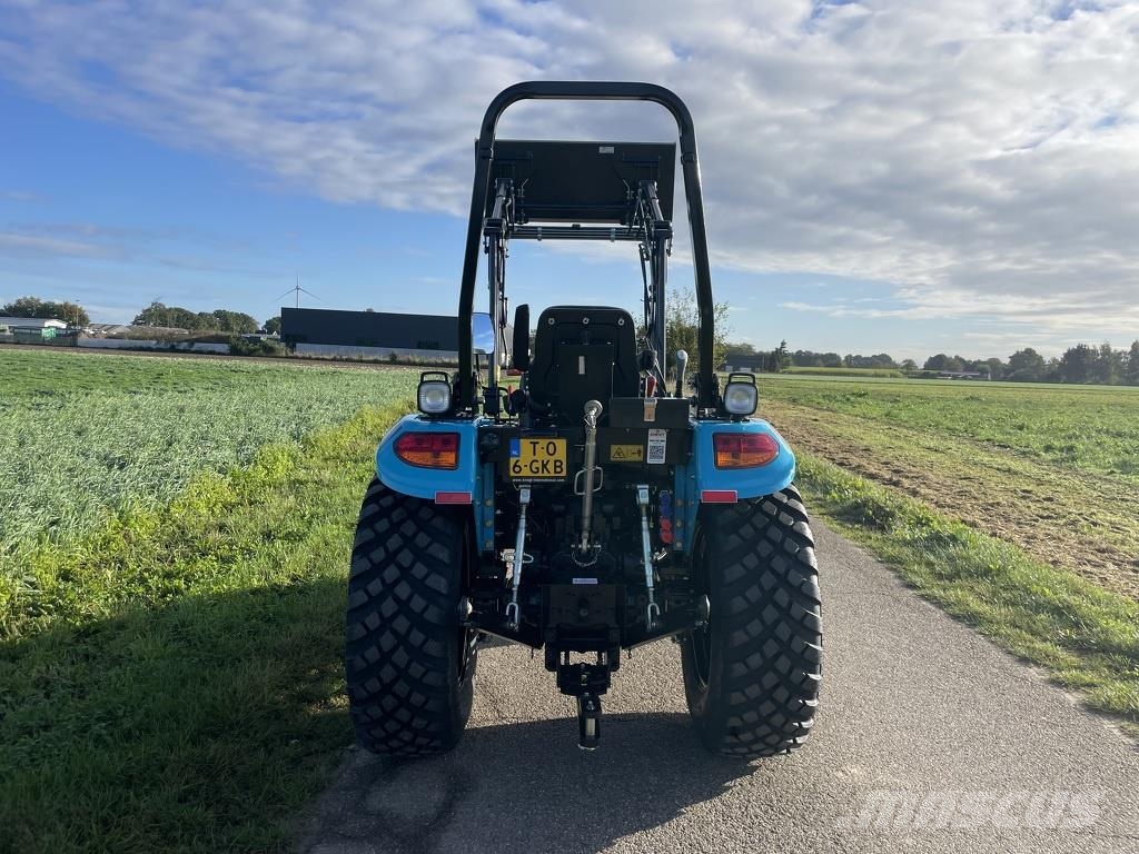 Knegt 404 compact tractor NIEUW met frontlader €340 LEAS Τρακτέρ