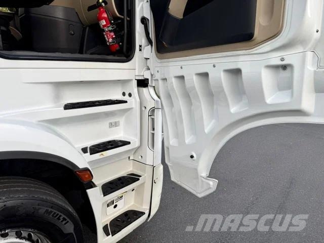 Mercedes-Benz Actros 1845 StreamSpace / Euro 6 Sattelzugmaschinen
