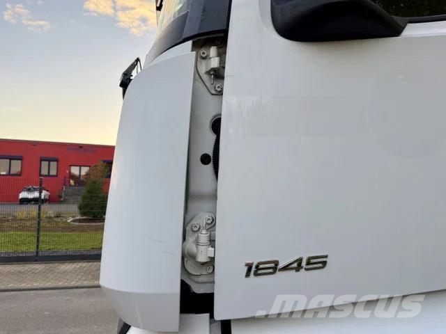 Mercedes-Benz Actros 1845 StreamSpace / Euro 6 Sattelzugmaschinen