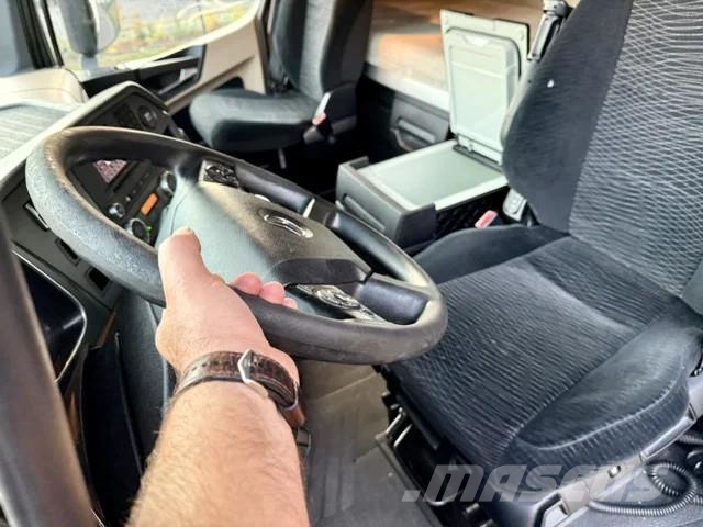 Mercedes-Benz Actros 1845 StreamSpace / Euro 6 Sattelzugmaschinen