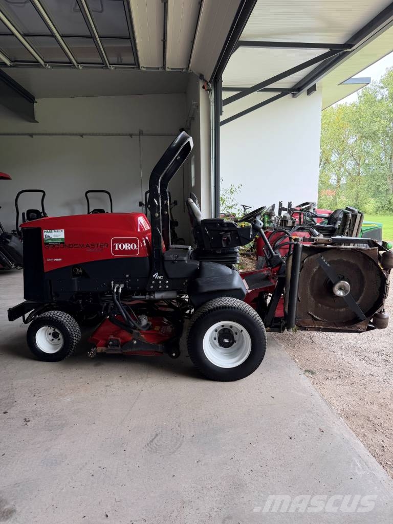 Toro GROUNDSMASTER 4500D Päältäajettavat ruohonleikkurit