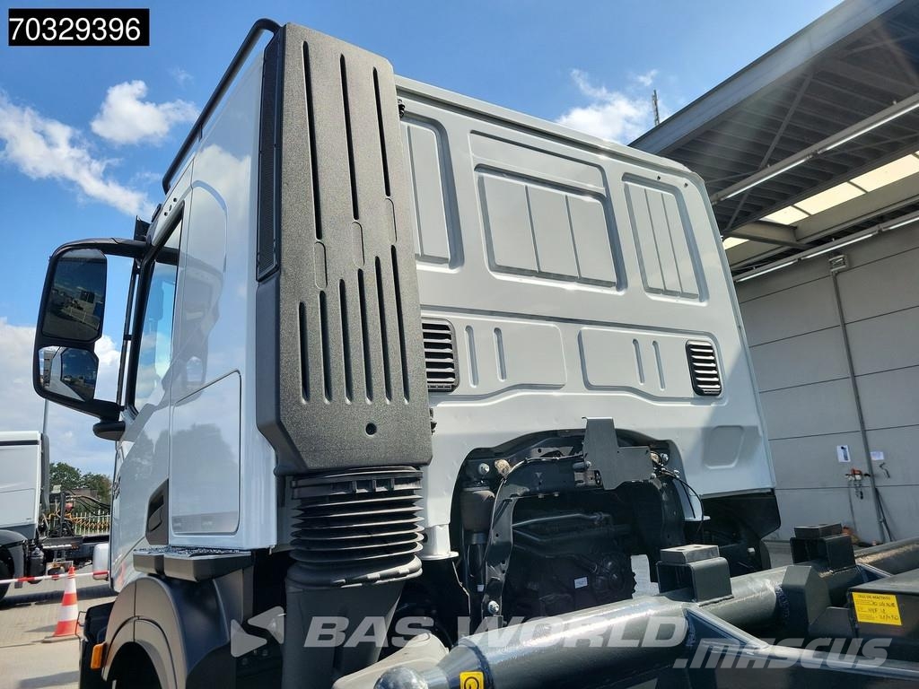 Iveco X-Way 500 8X4 NEW! 13m3 KH Dreiseitenkipper Full S Autobasculanta